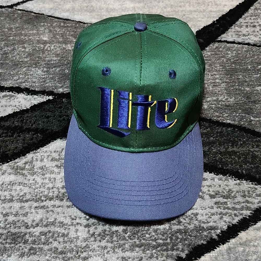 VINTAGE MILLER LITE EMBROIDERED SNAP-BACK CAP HAT